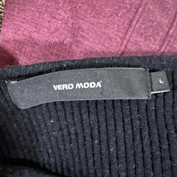 Black Ribbed Knit Cardigan - Picture 4 of 5